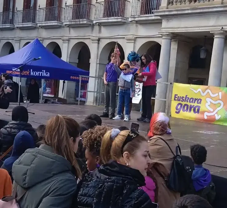 Errota eskola omendu du Korrika Txikiak